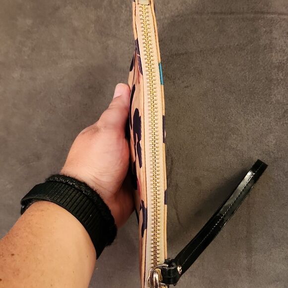 Kate Spade Bag Purse Wristlet Clutch Multicolor Leopard Print Wristlet - Picture 6 of 13